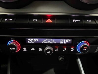AUDI Q2 II 30 TFSI 110CV S-LINE -  90228