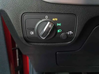 AUDI Q2 II 30 TFSI 110CV S-LINE -  92838