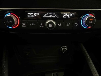 AUDI Q2 II 35 TDI 150CV BVA S LINE JA19 -  90553