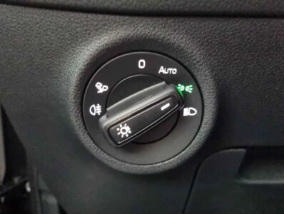 SKODA KODIAQ 1.5 TSI 150CV BVA AMBITION 7 PLACES -  92726