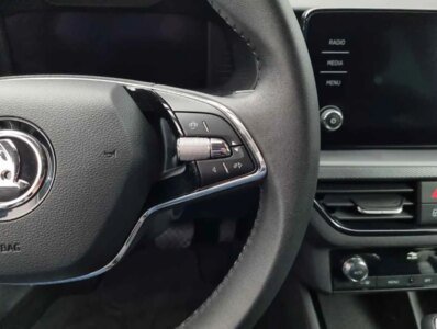 SKODA SCALA 1.0 TSI BVA 110CV AMBITION +PACK DESIGN PLUS +CONFORT -  100298