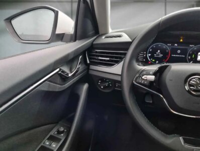 SKODA SCALA 1.0 TSI BVA 110CV AMBITION + PACK DESIGN PLUS + CONFORT -  100295
