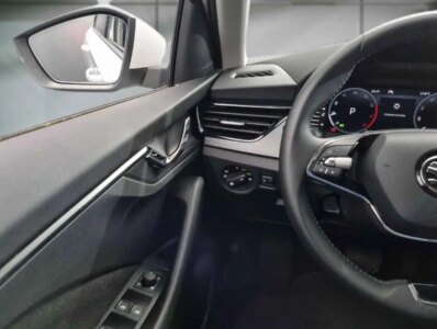 SKODA SCALA 1.0 TSI BVA 110CV AMBITION +PACK DESIGN PLUS +CONFORT -  100298