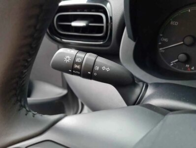 TOYOTA YARIS 1.5 HYBRIDE 116CV CVT CONFORT -  99096