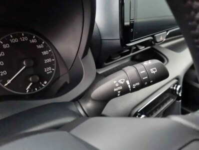 TOYOTA YARIS 1.5 HYBRIDE 116CV CVT CONFORT -  99096