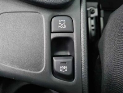 TOYOTA YARIS 1.5 HYBRIDE 116CV CVT CONFORT -  99096