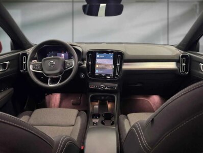 VOLVO XC40 B3 MHEV 163CV BVA7 CORE -  101190