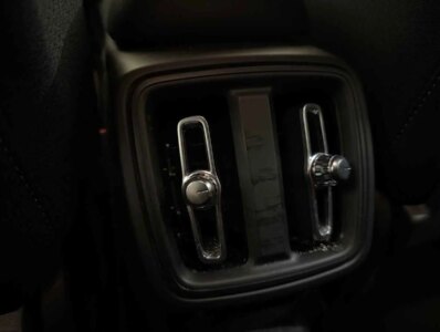 VOLVO XC40 T2 129CV BVA CORE -  98115