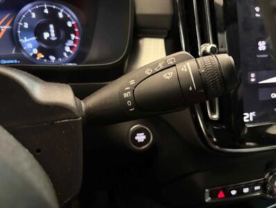 VOLVO XC40 T2 129CV BVA CORE -  98106