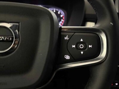 VOLVO XC40 T2 129CV BVA CORE -  101144