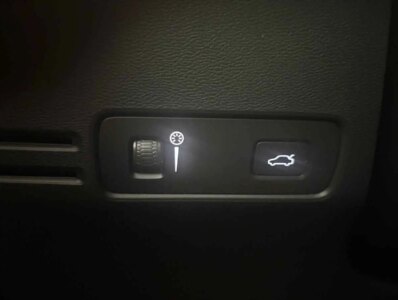 VOLVO XC40 T2 129CV BVA CORE -  98739