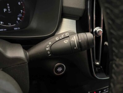 VOLVO XC40 T2 129CV BVA CORE -  98223