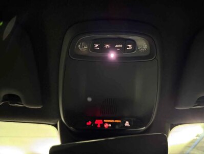 VOLVO XC40 T2 129CV BVA CORE -  101144