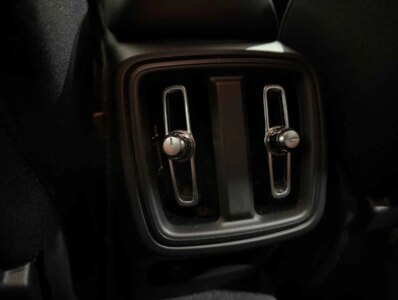 VOLVO XC40 T2 129CV BVA CORE -  101144