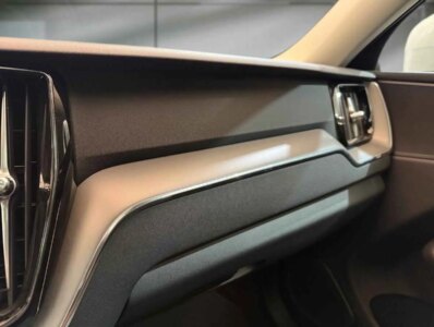 VOLVO XC60 T6 RECHARGE AWD 350CV BVA8 CORE BRIGHT -  101301