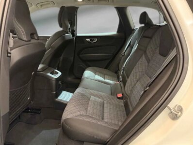 VOLVO XC60 T6 RECHARGE AWD 350CV BVA8 CORE BRIGHT -  101301