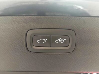 VOLVO XC90 T8 RECHARGE AWD 455CV BVA8 CORE BRIGHT 7 PLACES -  101330