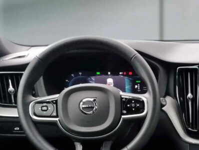 VOLVO XC60 T6 PHEV 350CV AWD BVA8 PLUS DARK -  97477