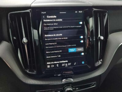 VOLVO XC60 T6 PHEV 350CV AWD BVA8 PLUS DARK -  97477