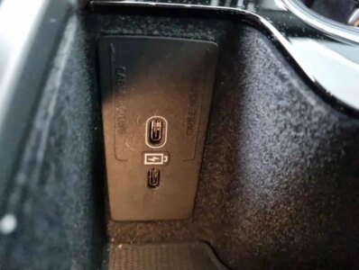 VOLVO XC60 T6 PHEV 350CV AWD BVA8 PLUS DARK -  97477