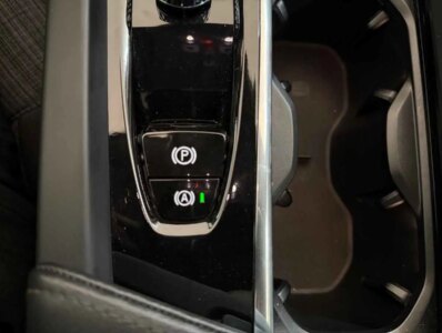 VOLVO XC60 T6 RECHARGE AWD 350CV BVA8 CORE BRIGHT -  101277