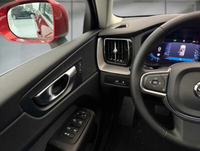 VOLVO XC60 T6 RECHARGE AWD 350CV BVA8 CORE BRIGHT -  101277