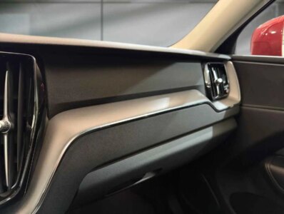 VOLVO XC60 T6 RECHARGE AWD 350CV BVA8 CORE BRIGHT -  101277