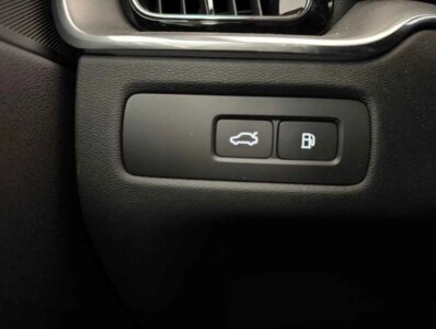 VOLVO XC60 T6 RECHARGE AWD 350CV BVA8 CORE BRIGHT -  101277